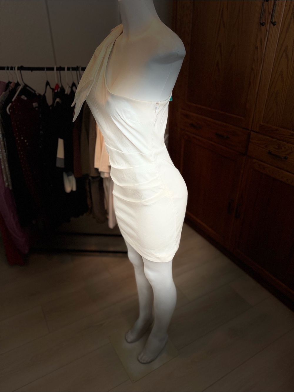 Lovely Day One-Shoulder White Mini Dress with Shoulder Bow
